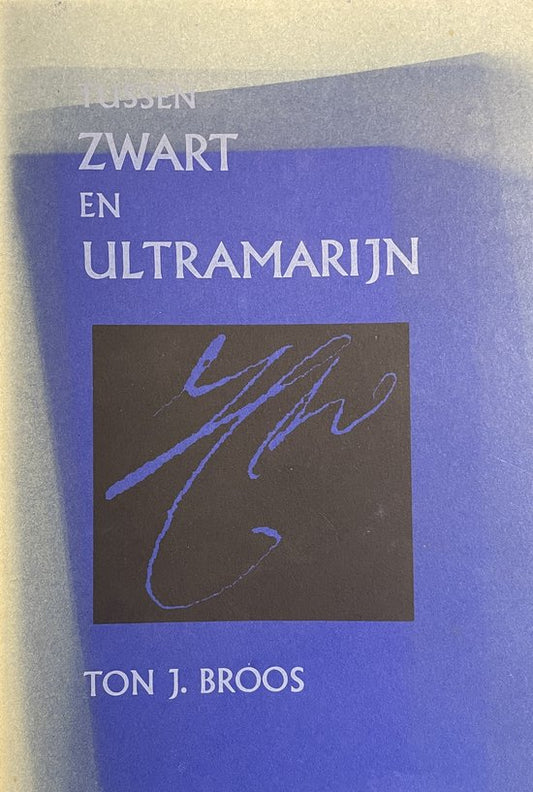 Tussen zwart en ultramarijn